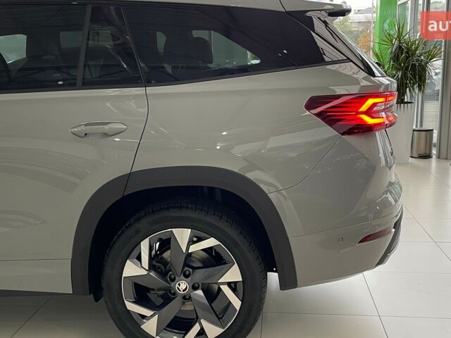 купить новое авто Шкода Kodiaq 2025 года от официального дилера Прага Авто на Кільцевій Шкода фото