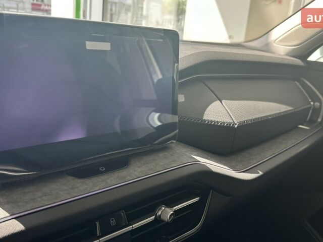 Шкода Kodiaq, об'ємом двигуна 1.98 л та пробігом 0 тис. км за 45760 $, фото 14 на Automoto.ua