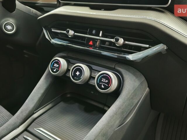 Шкода Kodiaq, об'ємом двигуна 1.97 л та пробігом 0 тис. км за 52364 $, фото 25 на Automoto.ua