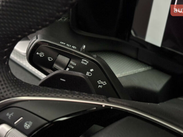 Шкода Kodiaq, об'ємом двигуна 1.97 л та пробігом 0 тис. км за 55444 $, фото 16 на Automoto.ua