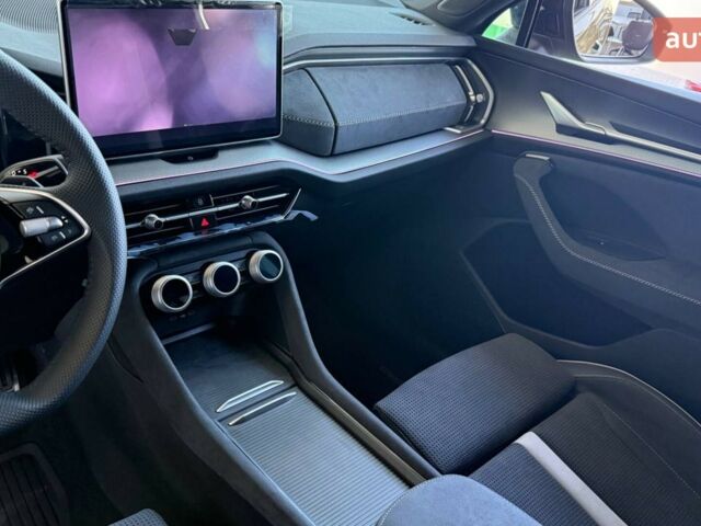 Шкода Kodiaq 2025 в Днепре (Днепропетровске) на Automoto.ua Шкода Kodiaq, объемом двигателя 1.98 л и пробегом 0 тыс. км за 49060 $, фото 11 на Automoto.ua