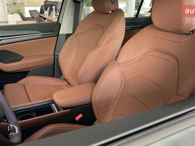 Шкода Kodiaq 2025 в Киеве на Automoto.ua Шкода Kodiaq, объемом двигателя 1.97 л и пробегом 0 тыс. км за 46303 $, фото 14 на Automoto.ua