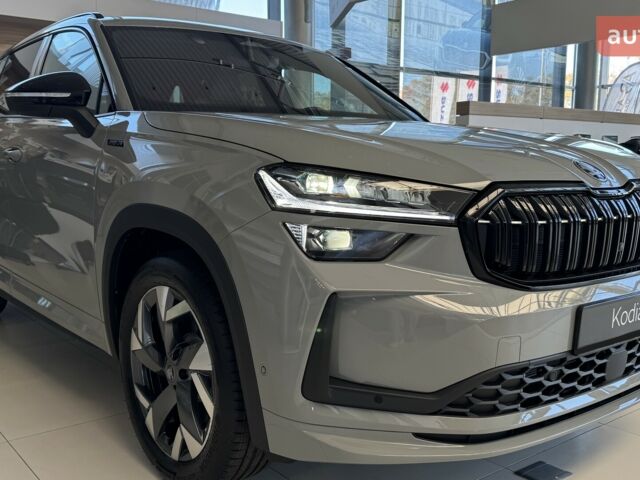 Шкода Kodiaq 2025 года купить новое авто Шкода Kodiaq 2025 года от официального дилера Автоцентр AUTO.RIA Шкода фото