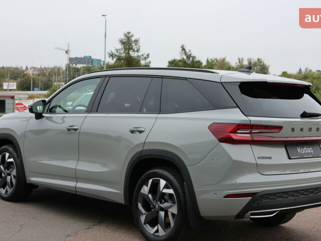Шкода Kodiaq 2025 в Тернополе на Automoto.ua Шкода Kodiaq, объемом двигателя 1.97 л и пробегом 0 тыс. км за 51413 $, фото 6 на Automoto.ua