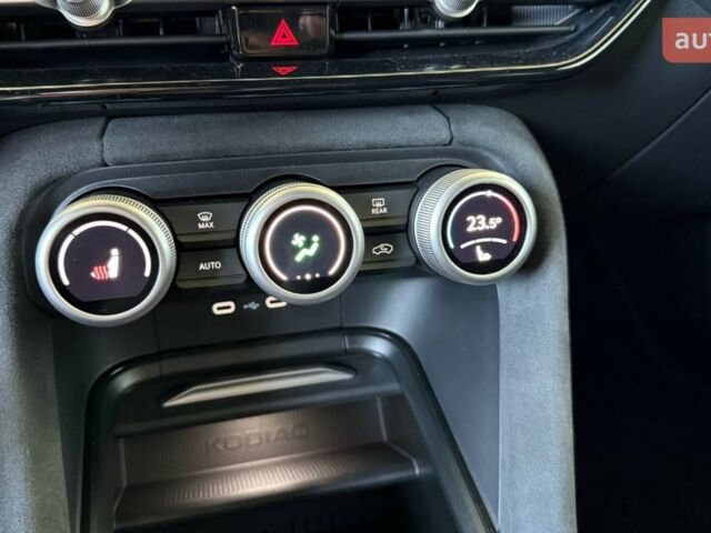 Шкода Kodiaq, об'ємом двигуна 1.98 л та пробігом 0 тис. км за 47616 $, фото 30 на Automoto.ua