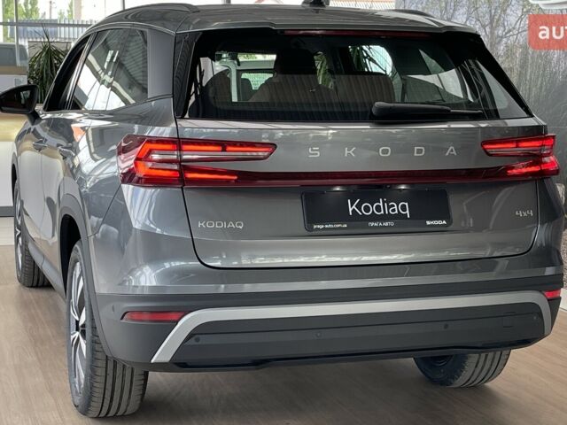 Шкода Kodiaq 2025 в Киеве на Automoto.ua Шкода Kodiaq, объемом двигателя 1.97 л и пробегом 0 тыс. км за 46303 $, фото 6 на Automoto.ua