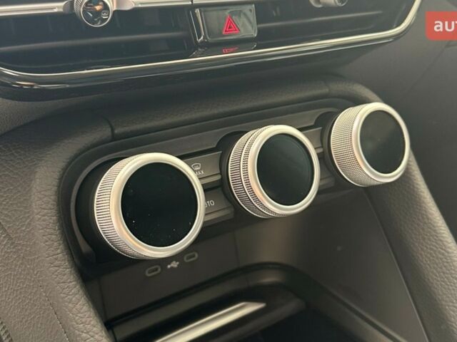 Шкода Kodiaq, об'ємом двигуна 1.98 л та пробігом 0 тис. км за 45760 $, фото 17 на Automoto.ua