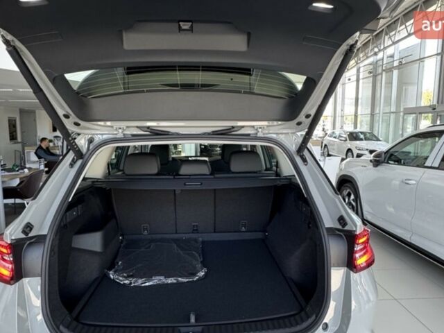 Шкода Kodiaq, об'ємом двигуна 1.97 л та пробігом 0 тис. км за 49394 $, фото 16 на Automoto.ua