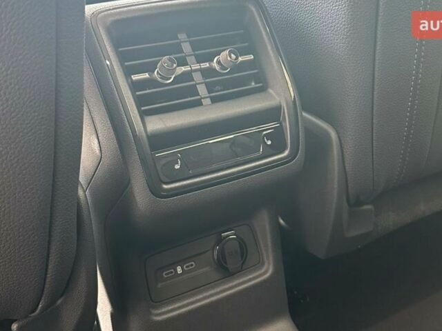 Шкода Kodiaq, об'ємом двигуна 1.98 л та пробігом 0 тис. км за 45760 $, фото 21 на Automoto.ua