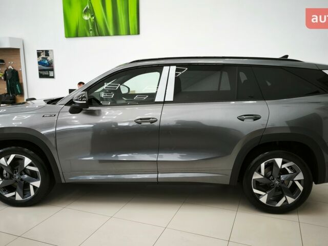 Шкода Kodiaq 2025 у Кропивницькому (Кіровограді) на Automoto.ua Шкода Kodiaq, об'ємом двигуна 1.97 л та пробігом 0 тис. км за 51737 $, фото 8 на Automoto.ua