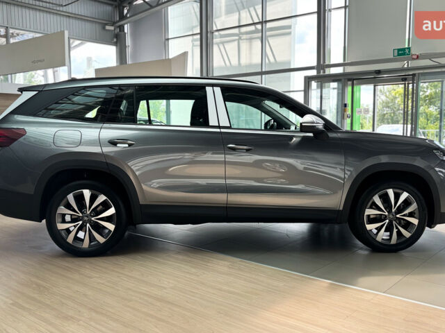 Шкода Kodiaq 2025 у Полтаві на Automoto.ua Шкода Kodiaq, об'ємом двигуна 1.98 л та пробігом 0 тис. км за 48811 $, фото 3 на Automoto.ua
