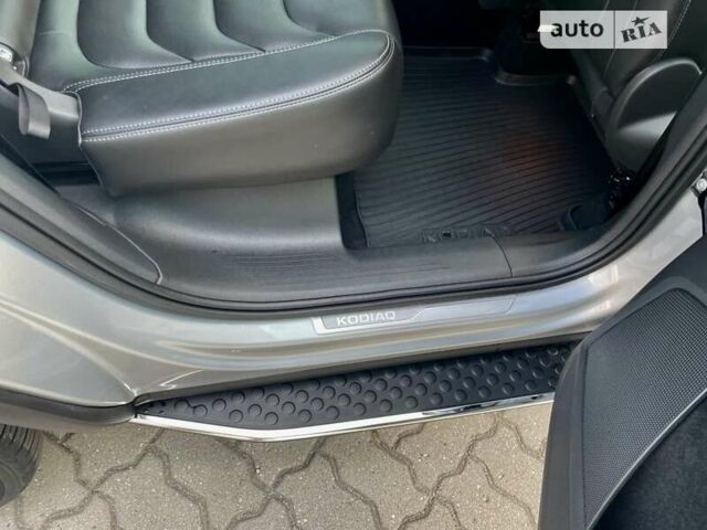 Сірий Шкода Kodiaq, об'ємом двигуна 1.97 л та пробігом 89 тис. км за 32900 $, фото 40 на Automoto.ua
