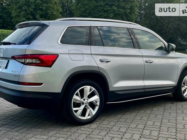 Сірий Шкода Kodiaq, об'ємом двигуна 1.97 л та пробігом 89 тис. км за 32900 $, фото 10 на Automoto.ua