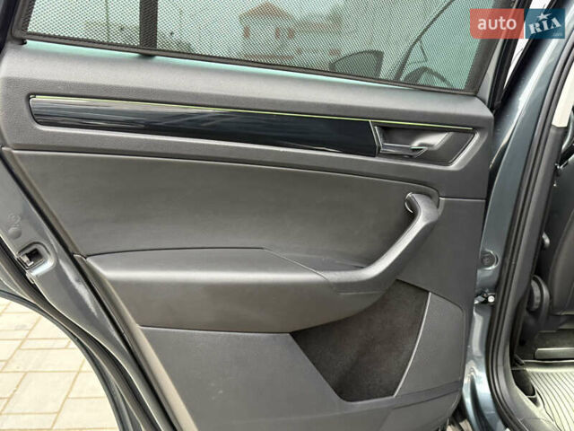 Сірий Шкода Kodiaq, об'ємом двигуна 2 л та пробігом 220 тис. км за 25750 $, фото 64 на Automoto.ua