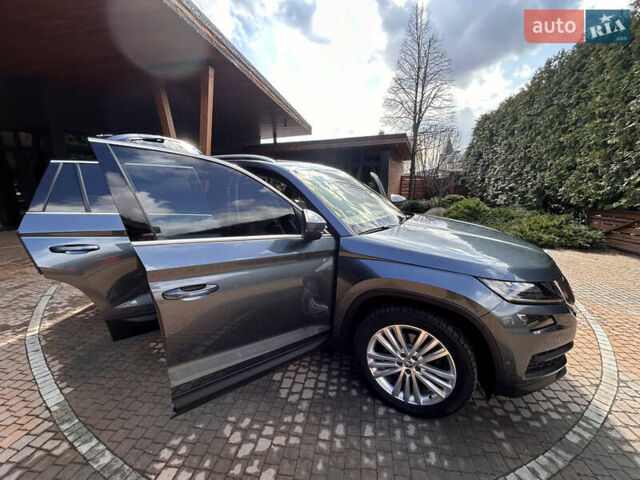 Серый Шкода Kodiaq, объемом двигателя 1.97 л и пробегом 248 тыс. км за 26999 $, фото 24 на Automoto.ua