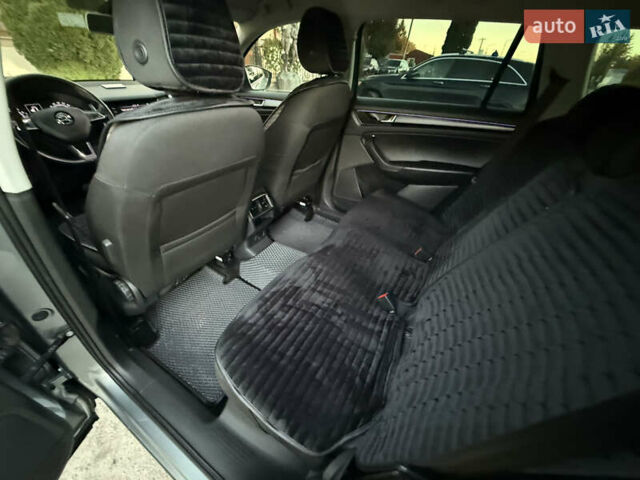 Сірий Шкода Kodiaq, об'ємом двигуна 2 л та пробігом 121 тис. км за 26450 $, фото 45 на Automoto.ua