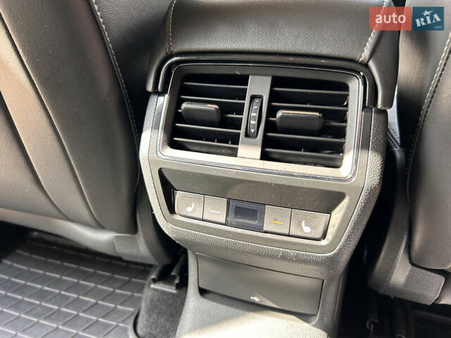 Серый Шкода Kodiaq, объемом двигателя 1.97 л и пробегом 248 тыс. км за 26999 $, фото 36 на Automoto.ua