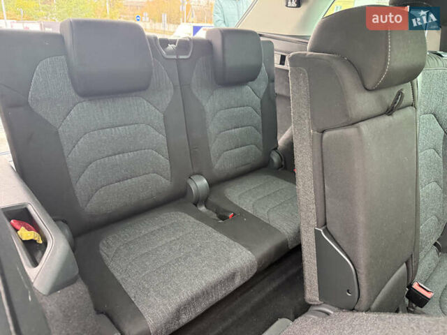 Серый Шкода Kodiaq, объемом двигателя 1.97 л и пробегом 225 тыс. км за 26800 $, фото 25 на Automoto.ua