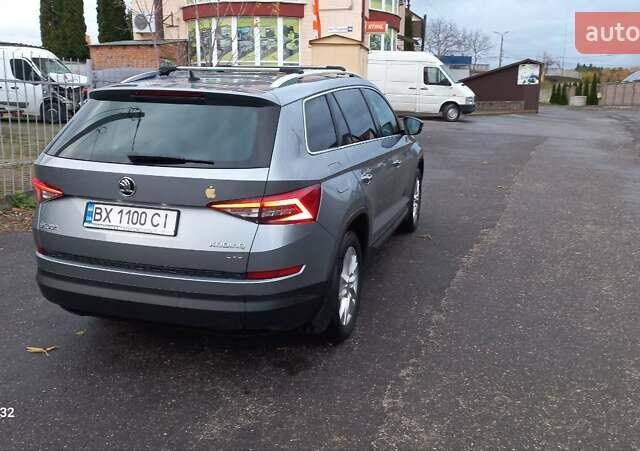 Шкода Kodiaq 2017 у Хмельницькому на Automoto.ua Сірий Шкода Kodiaq, об'ємом двигуна 1.97 л та пробігом 131 тис. км за 28500 $, фото 2 на Automoto.ua