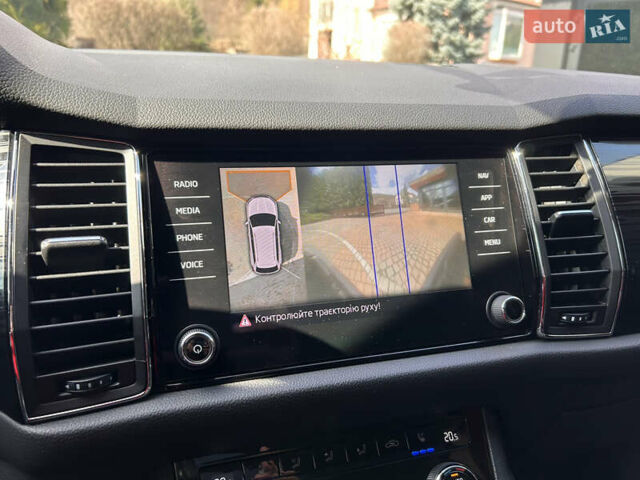 Серый Шкода Kodiaq, объемом двигателя 1.97 л и пробегом 248 тыс. км за 26999 $, фото 57 на Automoto.ua