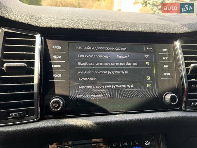 Серый Шкода Kodiaq, объемом двигателя 1.97 л и пробегом 248 тыс. км за 26999 $, фото 73 на Automoto.ua