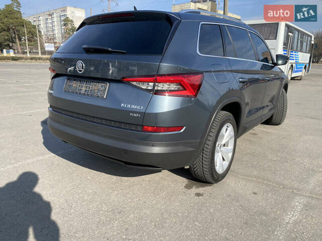 Серый Шкода Kodiaq, объемом двигателя 1.97 л и пробегом 180 тыс. км за 26000 $, фото 8 на Automoto.ua
