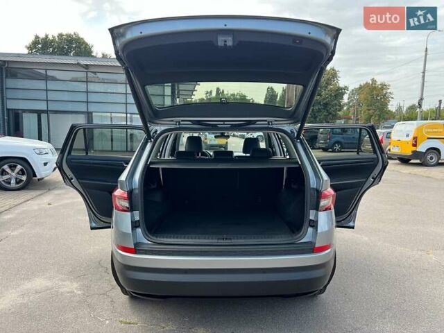 Серый Шкода Kodiaq, объемом двигателя 1.97 л и пробегом 149 тыс. км за 26400 $, фото 27 на Automoto.ua