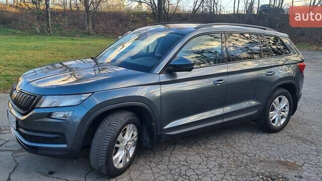 Сірий Шкода Kodiaq, об'ємом двигуна 1.4 л та пробігом 192 тис. км за 18699 $, фото 2 на Automoto.ua