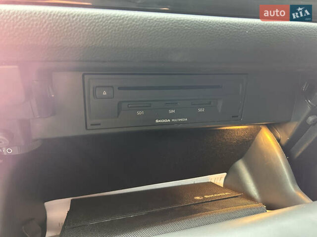 Серый Шкода Kodiaq, объемом двигателя 1.97 л и пробегом 248 тыс. км за 26999 $, фото 70 на Automoto.ua