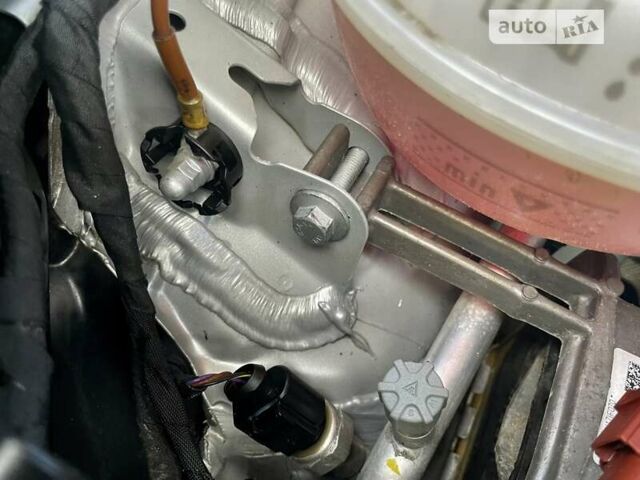 Сірий Шкода Kodiaq, об'ємом двигуна 1.97 л та пробігом 89 тис. км за 32900 $, фото 86 на Automoto.ua