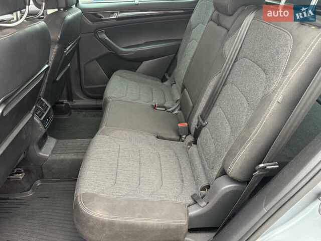 Серый Шкода Kodiaq, объемом двигателя 1.97 л и пробегом 225 тыс. км за 26800 $, фото 19 на Automoto.ua