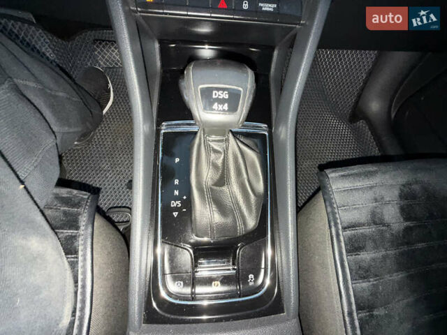 Сірий Шкода Kodiaq, об'ємом двигуна 2 л та пробігом 121 тис. км за 26450 $, фото 57 на Automoto.ua