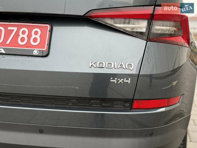 Сірий Шкода Kodiaq, об'ємом двигуна 2 л та пробігом 220 тис. км за 25750 $, фото 32 на Automoto.ua