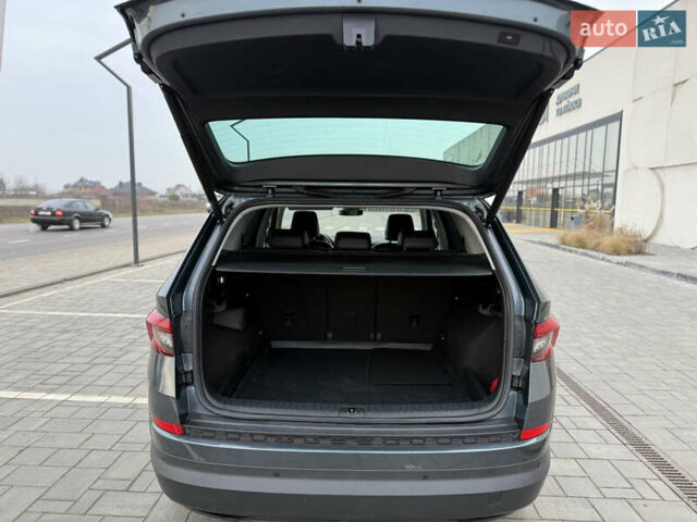 Сірий Шкода Kodiaq, об'ємом двигуна 2 л та пробігом 220 тис. км за 25750 $, фото 87 на Automoto.ua