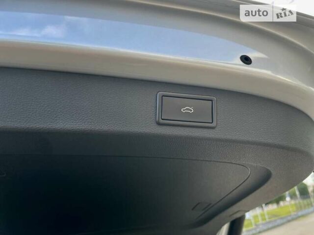 Сірий Шкода Kodiaq, об'ємом двигуна 1.97 л та пробігом 89 тис. км за 32900 $, фото 67 на Automoto.ua