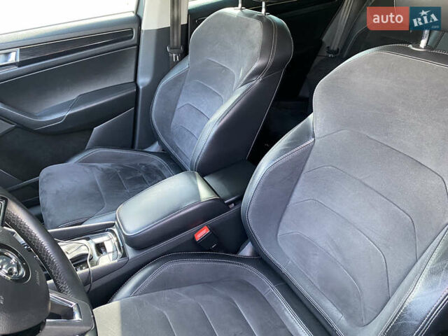 Серый Шкода Kodiaq, объемом двигателя 1.97 л и пробегом 180 тыс. км за 26000 $, фото 19 на Automoto.ua