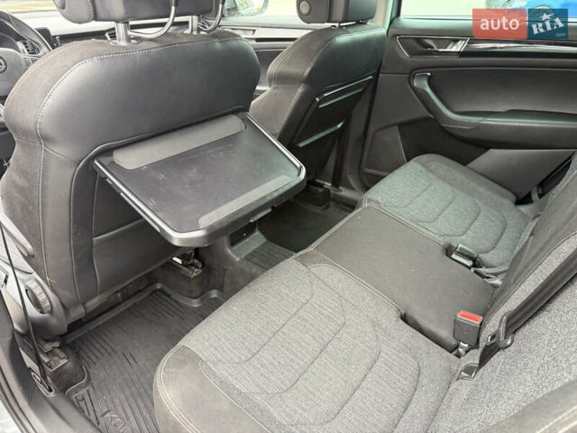 Серый Шкода Kodiaq, объемом двигателя 1.97 л и пробегом 225 тыс. км за 26800 $, фото 21 на Automoto.ua
