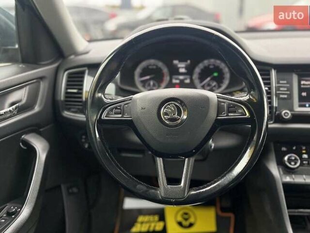 Серый Шкода Kodiaq, объемом двигателя 1.98 л и пробегом 236 тыс. км за 23000 $, фото 12 на Automoto.ua