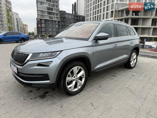 Серый Шкода Kodiaq, объемом двигателя 1.97 л и пробегом 225 тыс. км за 26800 $, фото 1 на Automoto.ua