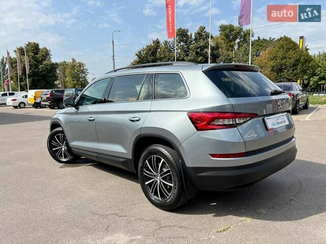 Серый Шкода Kodiaq, объемом двигателя 1.97 л и пробегом 149 тыс. км за 26400 $, фото 5 на Automoto.ua