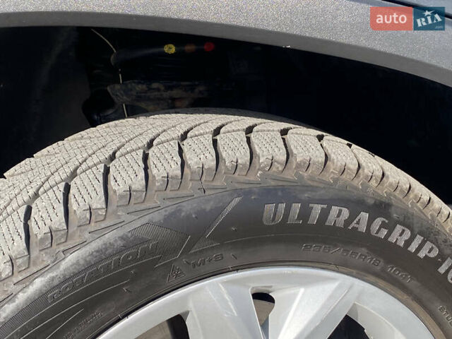 Серый Шкода Kodiaq, объемом двигателя 1.97 л и пробегом 180 тыс. км за 26000 $, фото 5 на Automoto.ua