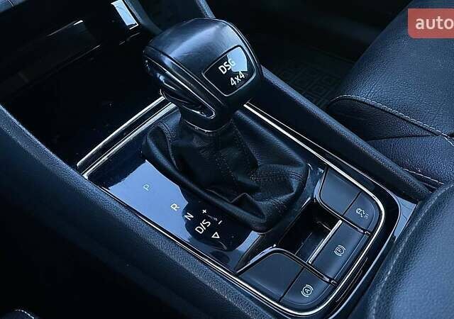 Серый Шкода Kodiaq, объемом двигателя 1.4 л и пробегом 192 тыс. км за 18499 $, фото 9 на Automoto.ua