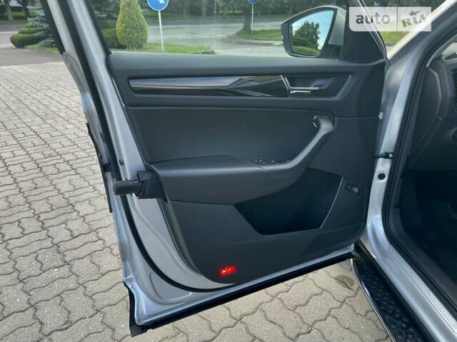 Сірий Шкода Kodiaq, об'ємом двигуна 1.97 л та пробігом 89 тис. км за 32900 $, фото 14 на Automoto.ua