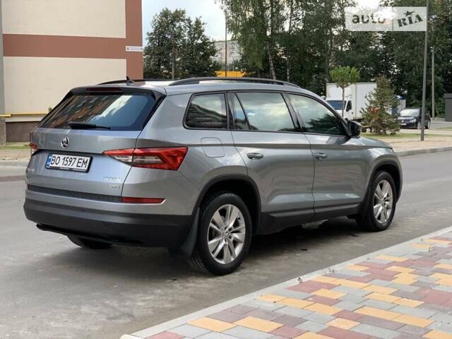 Серый Шкода Kodiaq, объемом двигателя 1.97 л и пробегом 277 тыс. км за 23900 $, фото 10 на Automoto.ua