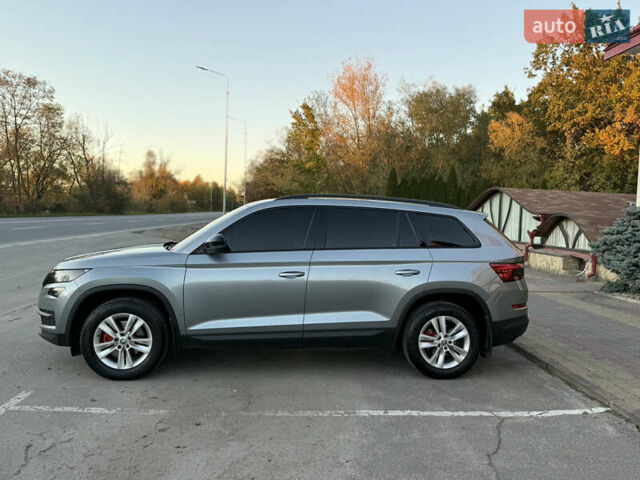 Серый Шкода Kodiaq, объемом двигателя 1.97 л и пробегом 121 тыс. км за 26450 $, фото 12 на Automoto.ua