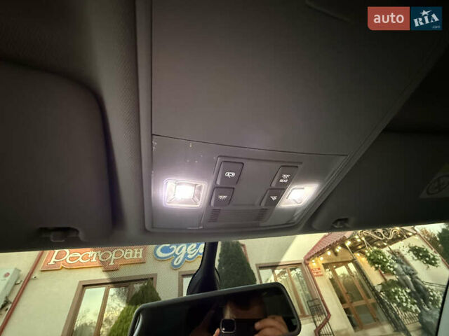 Сірий Шкода Kodiaq, об'ємом двигуна 2 л та пробігом 121 тис. км за 26450 $, фото 61 на Automoto.ua