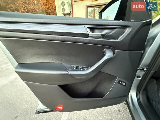 Сірий Шкода Kodiaq, об'ємом двигуна 2 л та пробігом 121 тис. км за 26450 $, фото 42 на Automoto.ua
