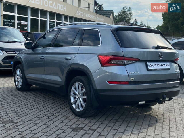 Сірий Шкода Kodiaq, об'ємом двигуна 1.97 л та пробігом 299 тис. км за 23400 $, фото 7 на Automoto.ua