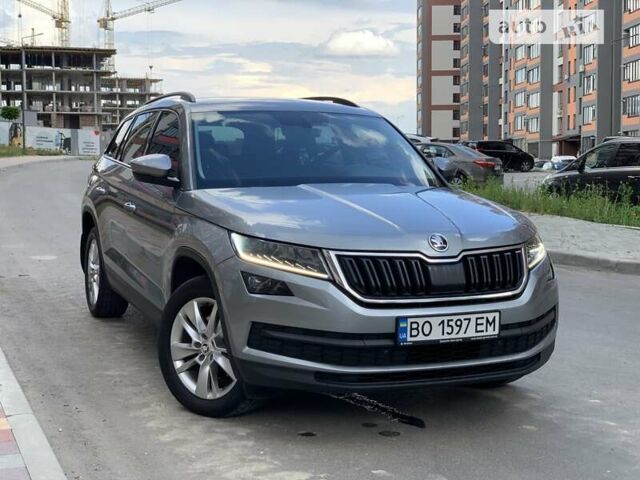 Серый Шкода Kodiaq, объемом двигателя 1.97 л и пробегом 277 тыс. км за 23900 $, фото 14 на Automoto.ua