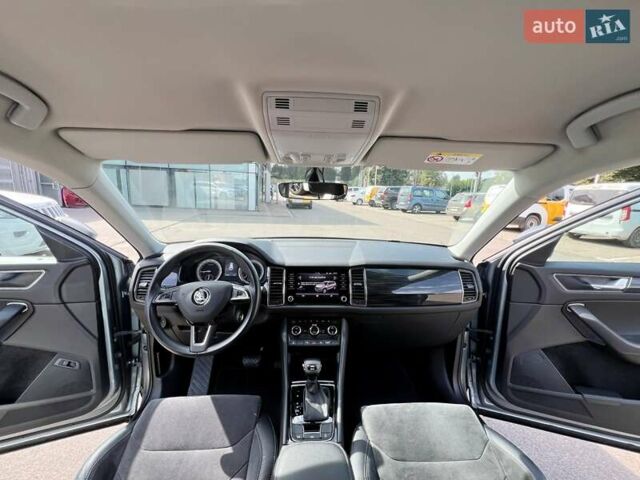 Серый Шкода Kodiaq, объемом двигателя 1.97 л и пробегом 149 тыс. км за 26400 $, фото 14 на Automoto.ua
